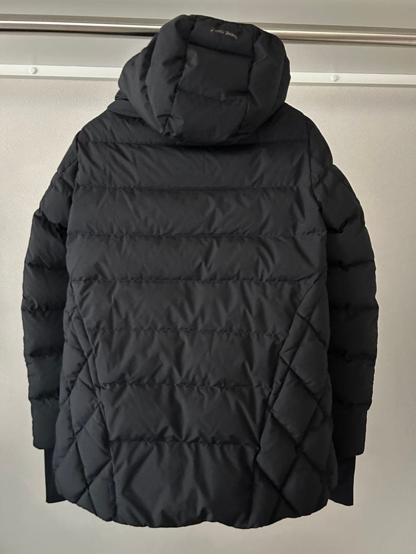 Herno Laminar ヘルノ　ラミナー　ダウンジャケット黒42