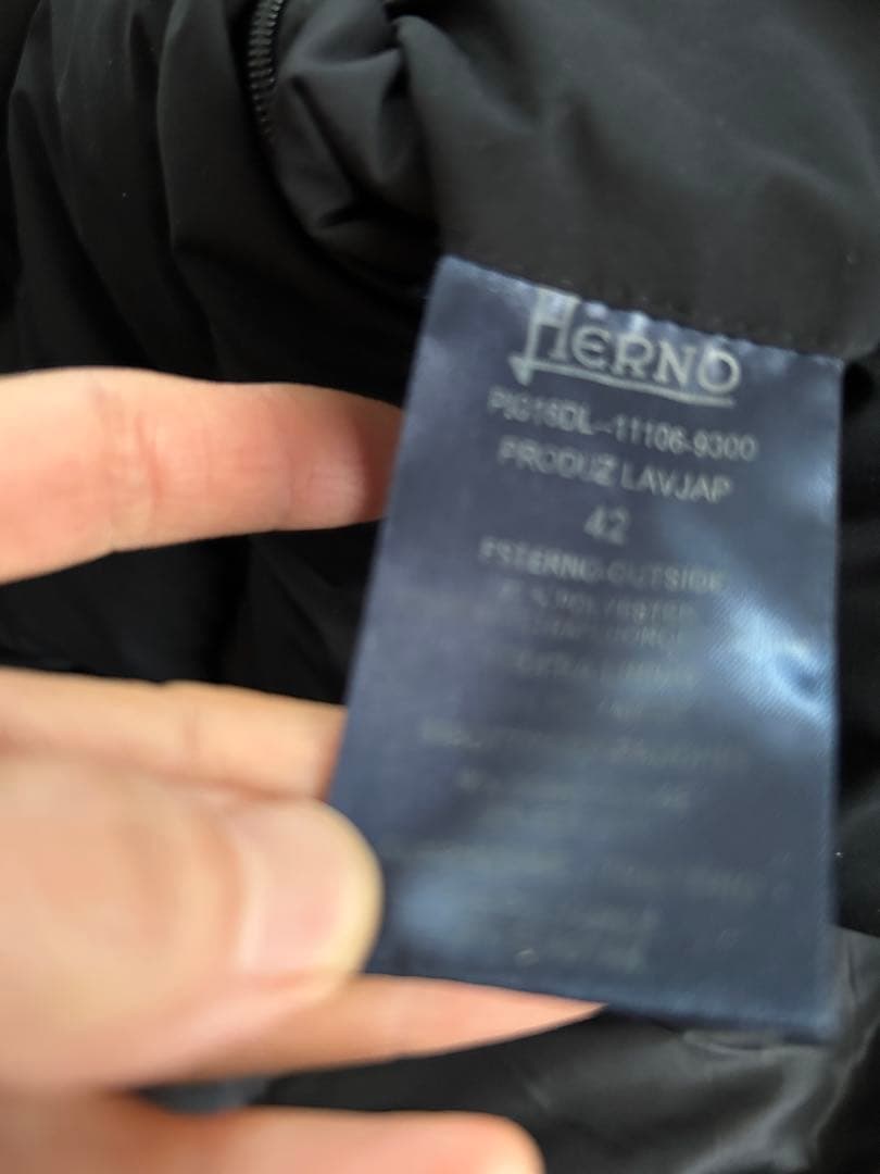 Herno Laminar ヘルノ　ラミナー　ダウンジャケット黒42