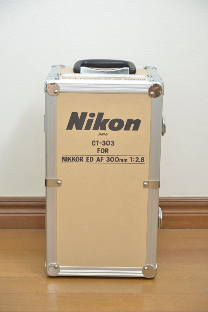 【最終値下げ】 Nikon AF NIKKOR ED 300mm f2.8