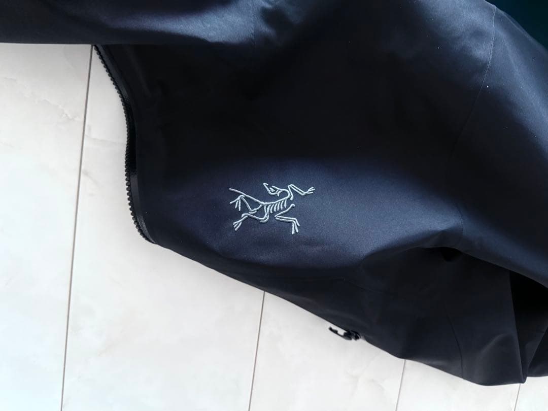 ARC'TERYX ベータジャケット Black メンズ XS