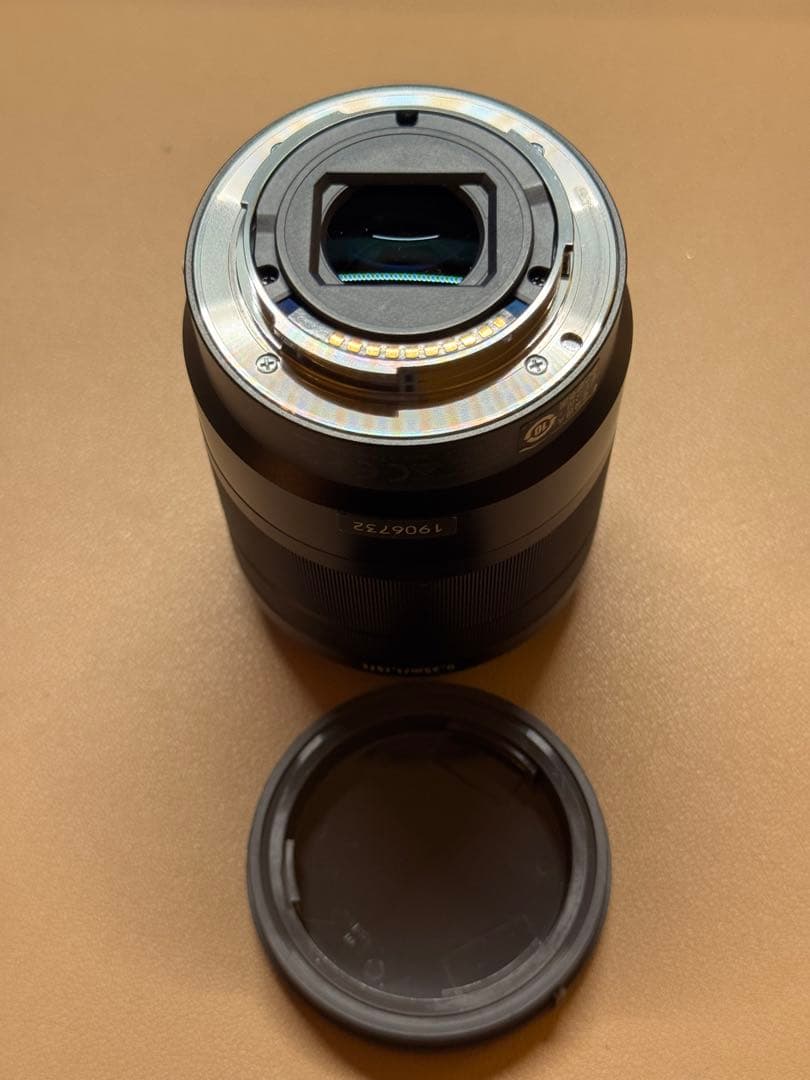 【美品】SONY E-mount F4 16-70 ZA OSS