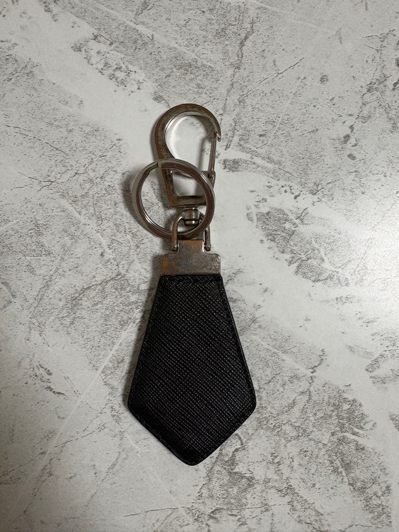 PRADA サフィアーノレザーキーチェーン