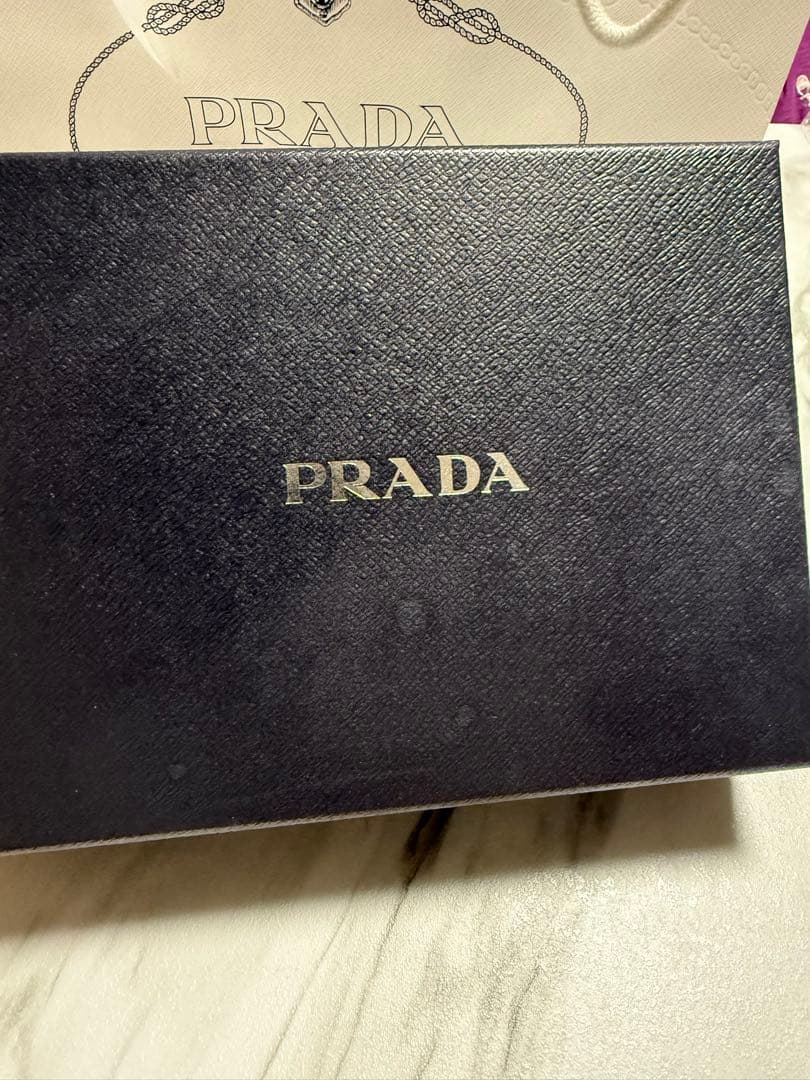 PRADA スマホケース ピンク スマホショルダー 14プロマックス