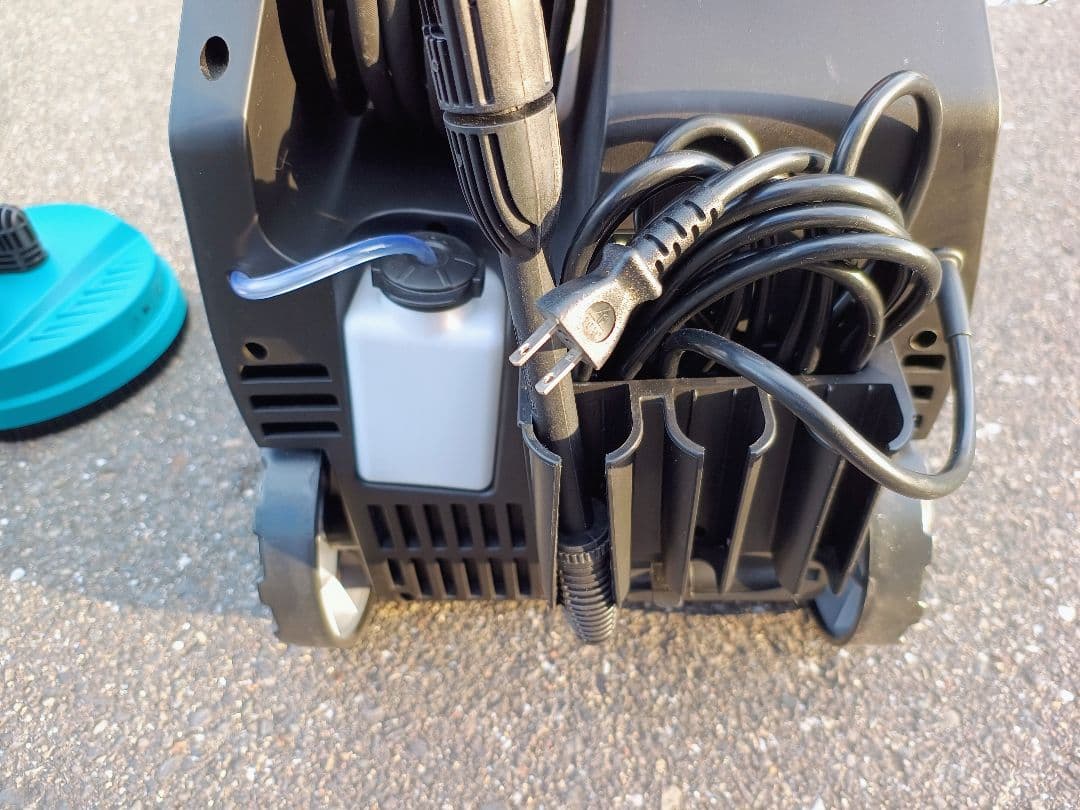 マキタ(Makita) 高圧洗浄機　MHW0800 洗車 床洗浄ブラシ付！