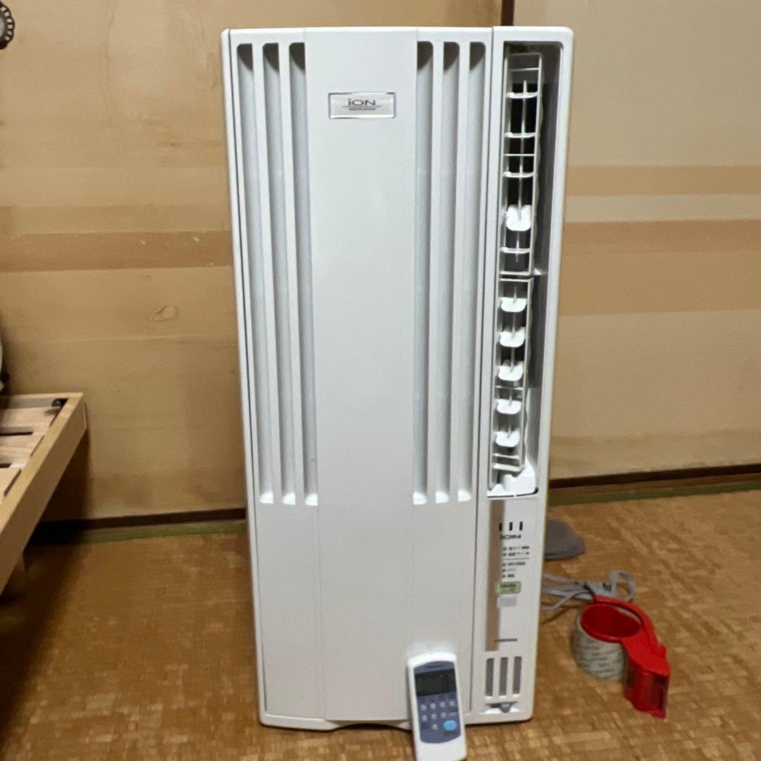ION 窓用エアコン CORONA タワー型 ホワイト　2022年製.