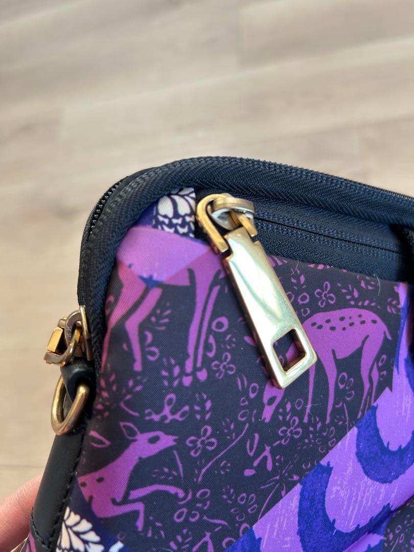 MARC JACOBS ノートPCケース 紫系柄あり