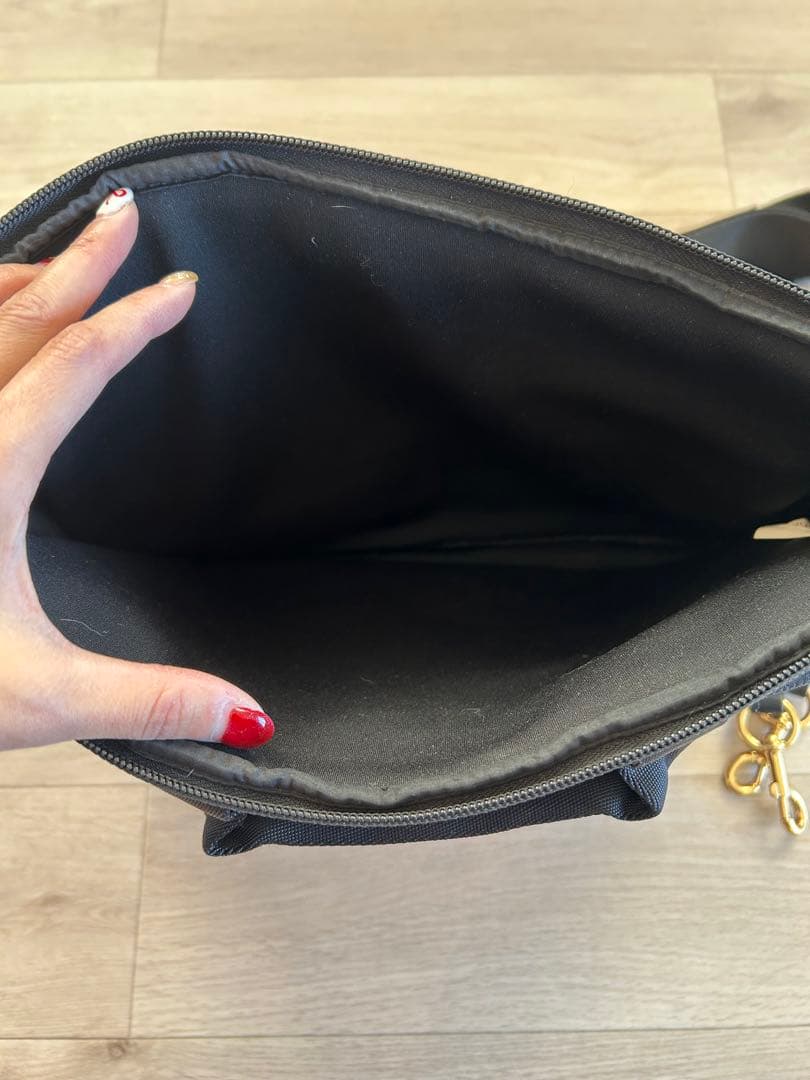 MARC JACOBS ノートPCケース 紫系柄あり