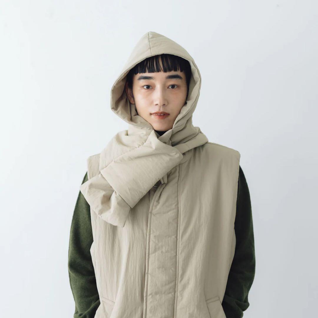 はに　今季新品　āta 中綿ベスト クラスカ