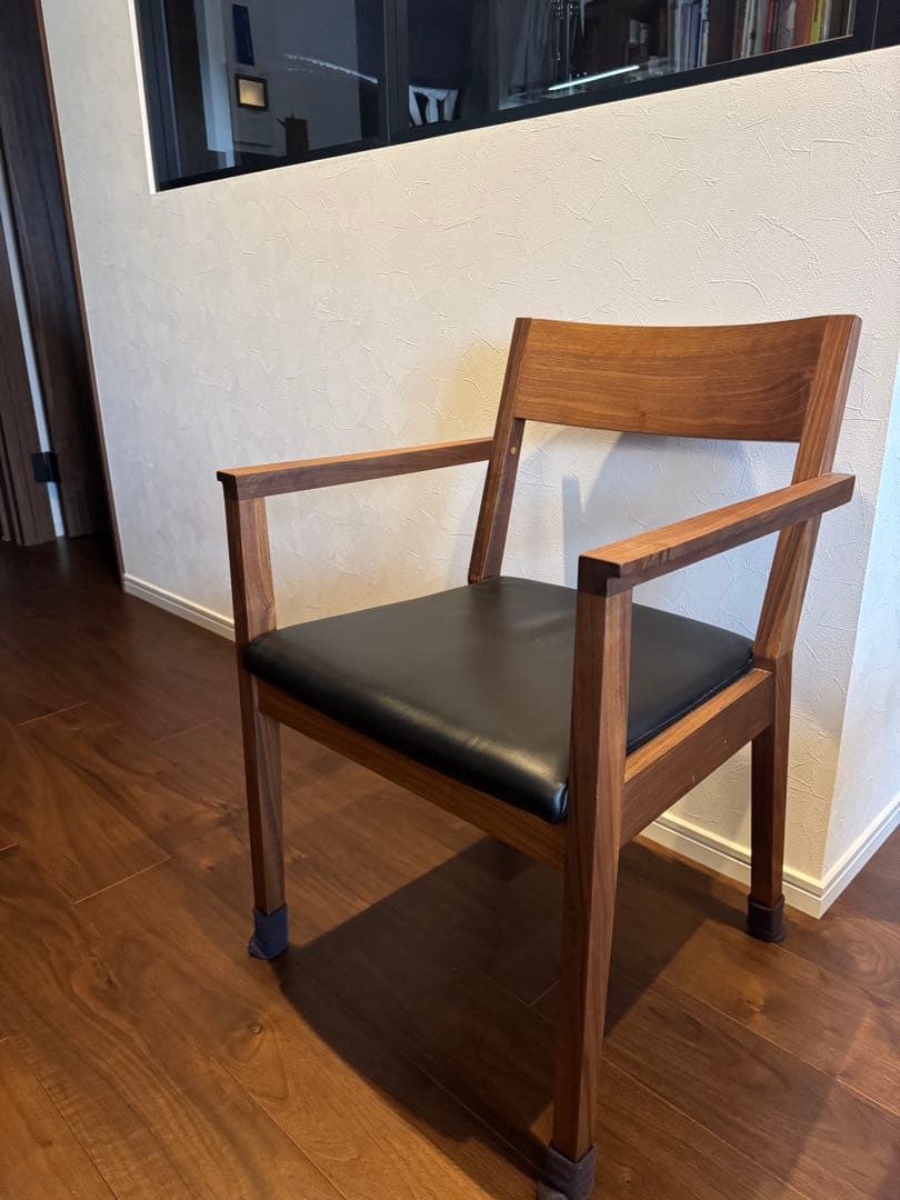 【美品】SOLIDロングアームチェア SDC01 本革ウォールナット天然