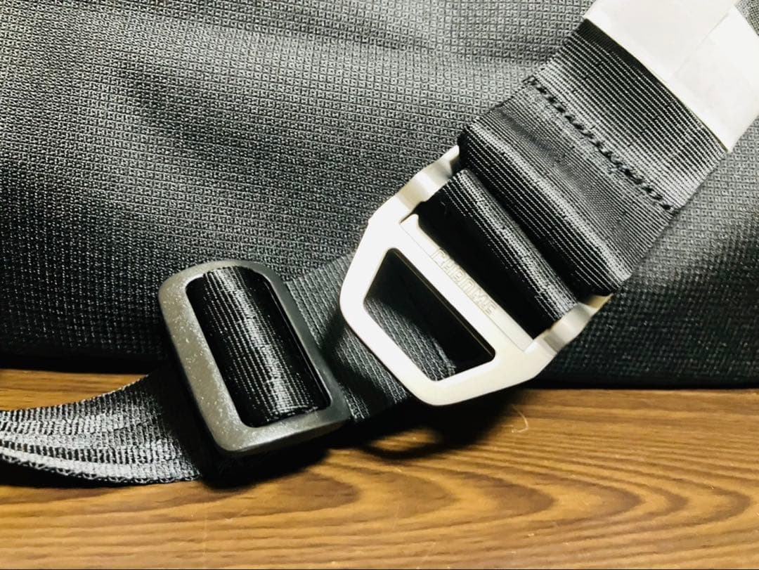 【新品】クローム　ニュースペーパー　メッセンジャーバッグ　26L ブラック