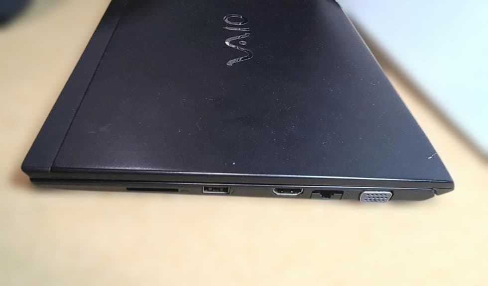 VAIO 13.3型 Core i5-8250U 8GB Win11 軽量