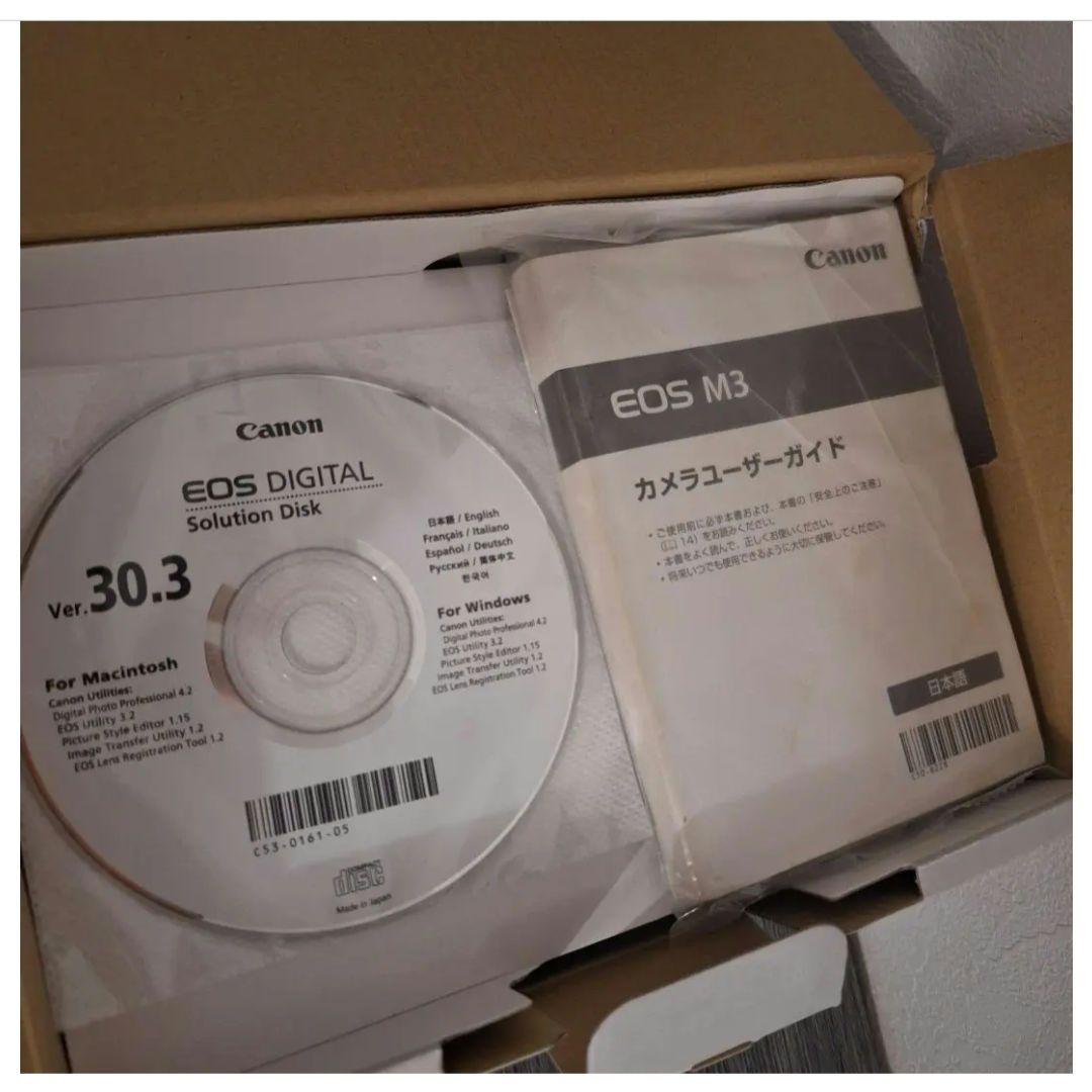 Canon　EOSM3 EF-M15-45IS STM　ミラーレス一眼カメラ