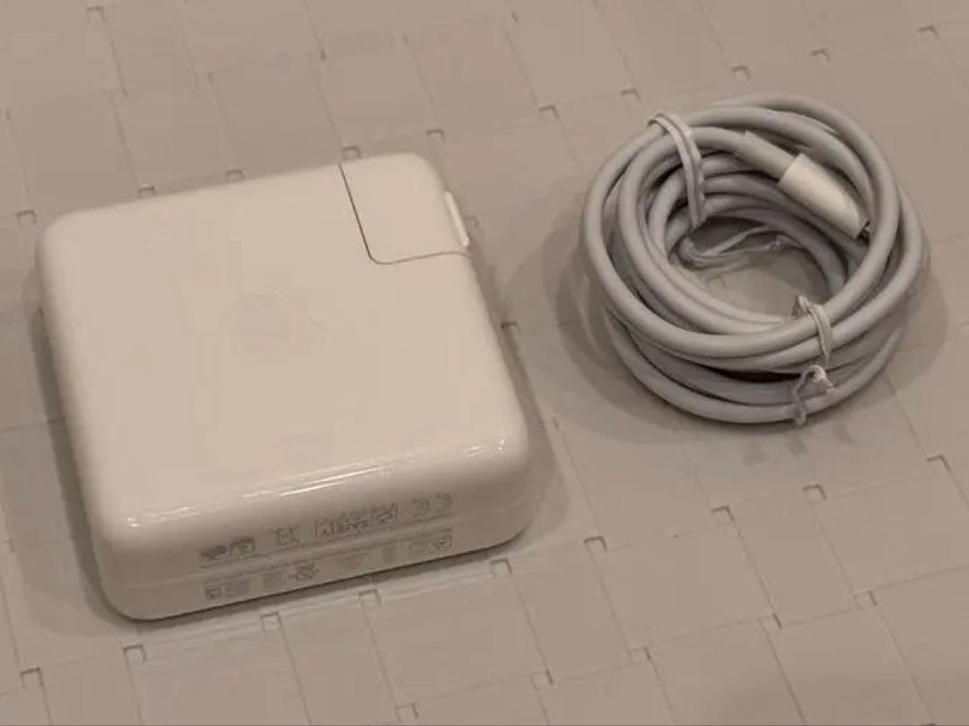 MacBook Pro Apple M1 16GB 512GB スペースグレー