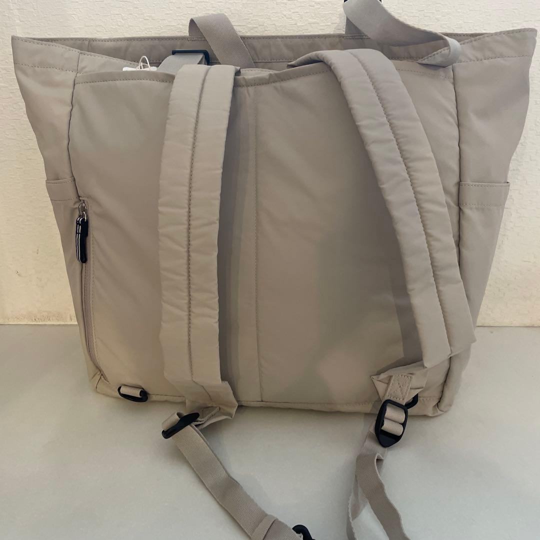 さな新品未使用 agnès b. ベージュ マザーズバッグ