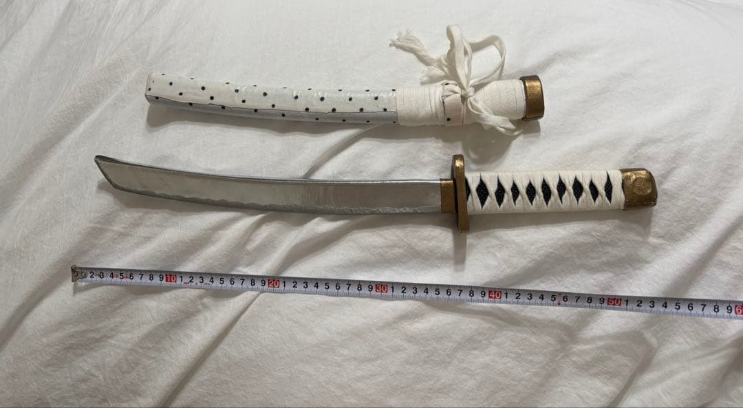 【訳あり】　刀剣乱舞　五虎退　コスプレ衣装　ウィッグ付き　刀付き　虎くん付き