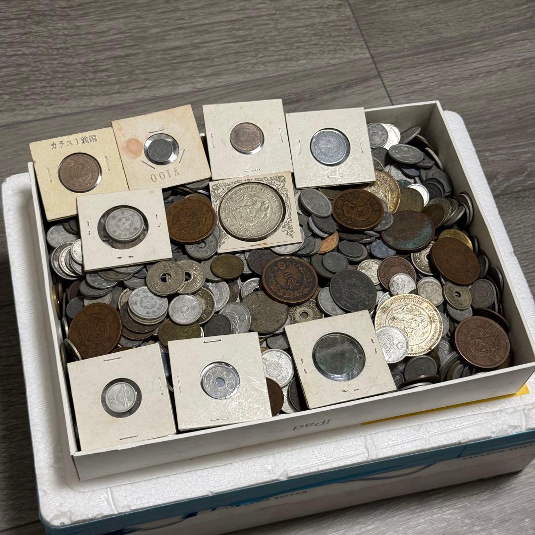銀貨 古銭 硬貨 日本古銭 雑銭まとめ　約4.0kg以上
