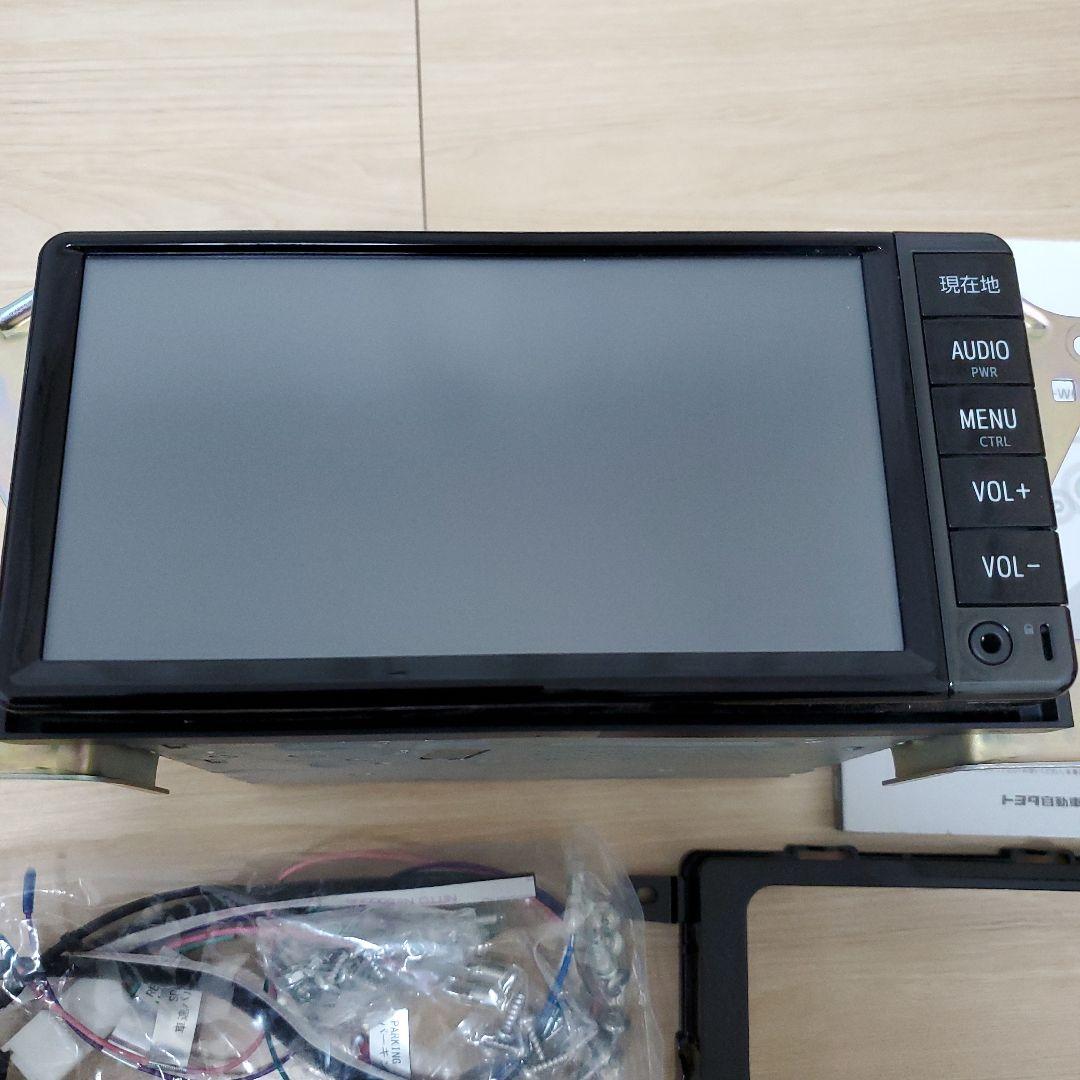 トヨタ純正　SDナビゲーション NSCD-W66 カーナビ 本体　低走行外し