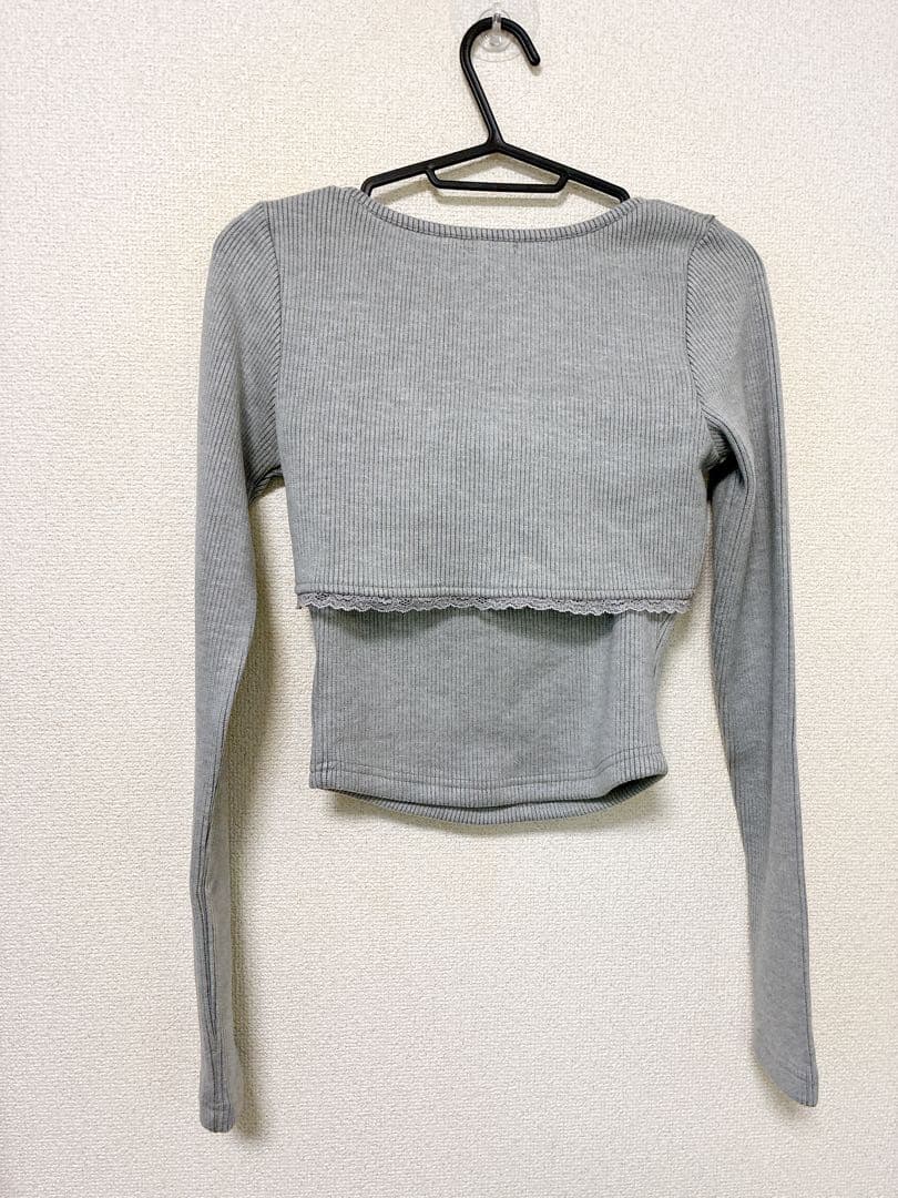 yilon イロン　RIB ENSEMBLE BUTTON TOPS