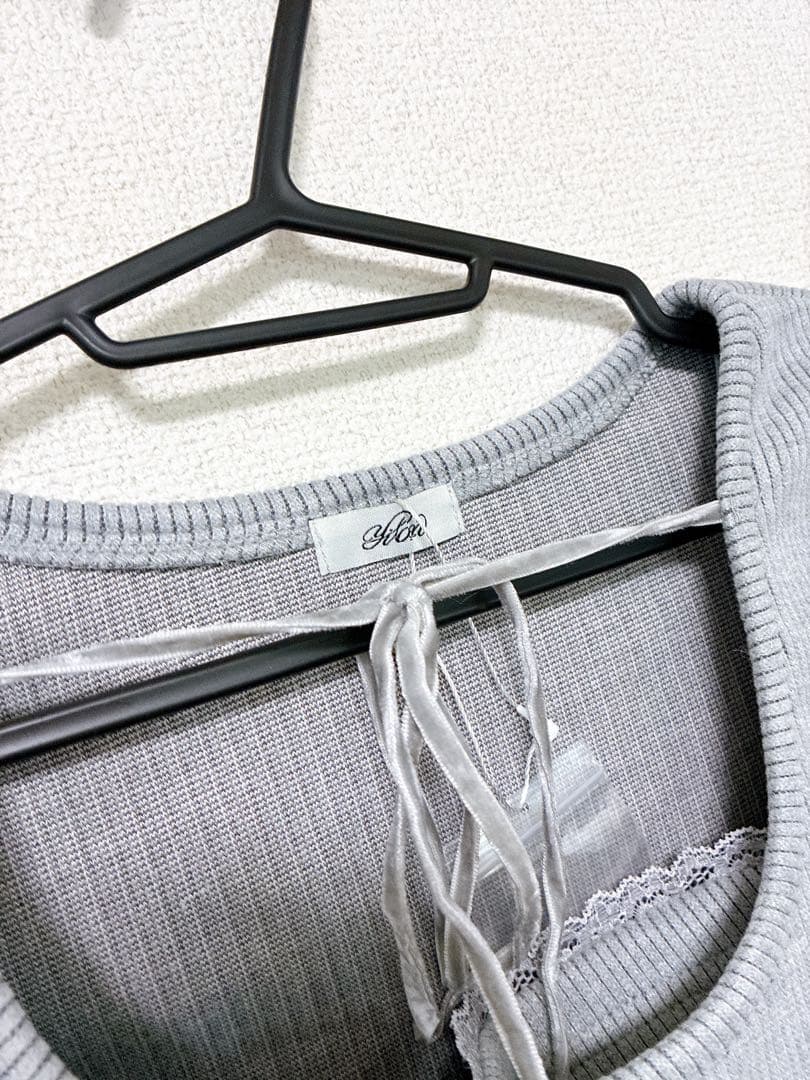 yilon イロン　RIB ENSEMBLE BUTTON TOPS