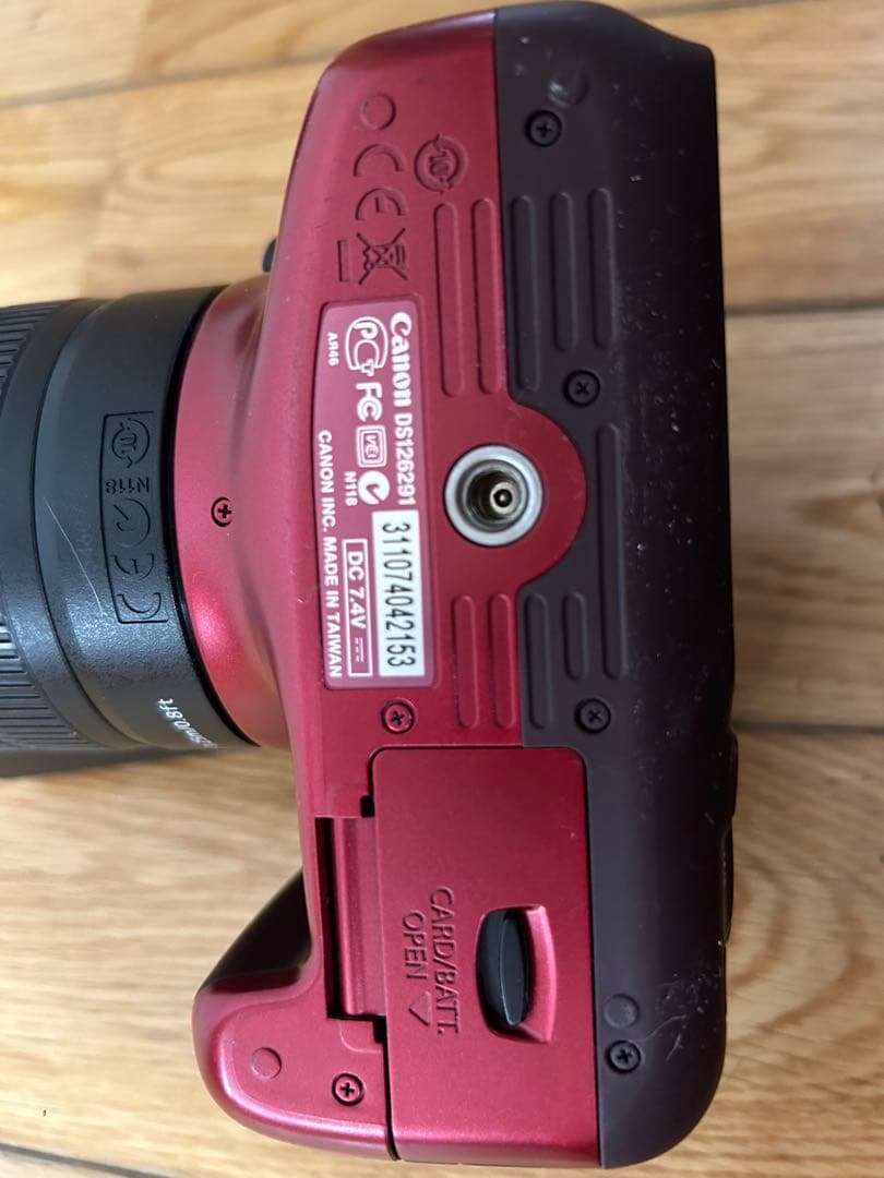 Canonデジタル一眼レフカメラ EOS kiss X50 ダブルズームキット