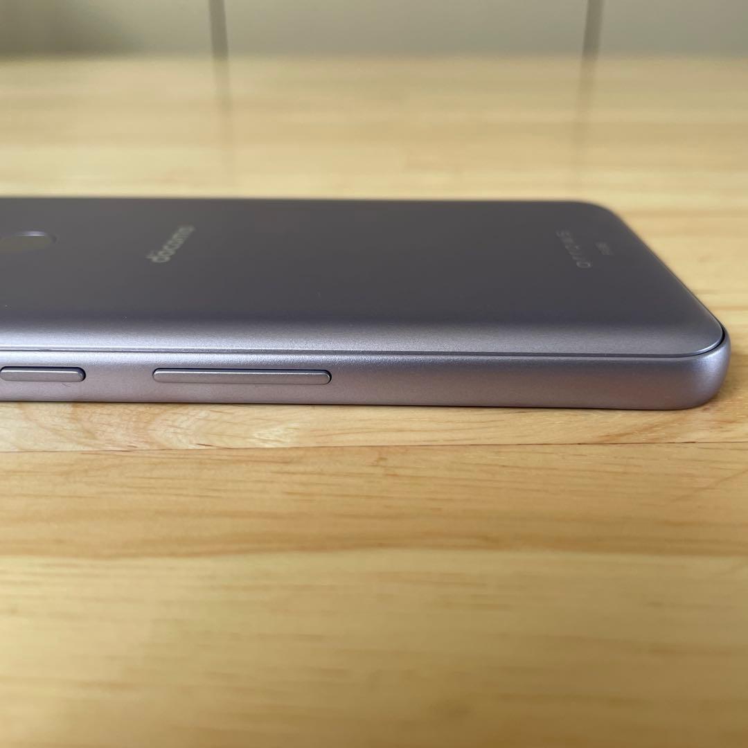 【美品】arrows We ドコモ F-51B (SIMフリー) パープル