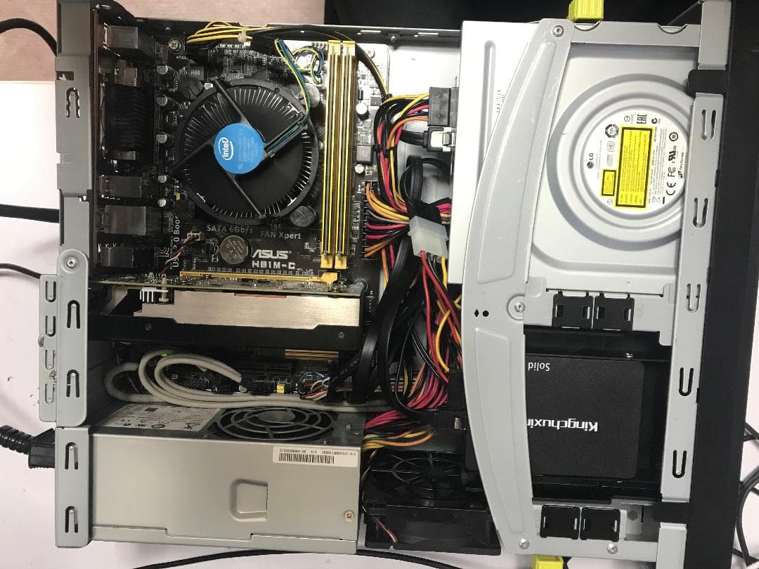 Diginnos Slim Knight AHスリムゲーミングPC