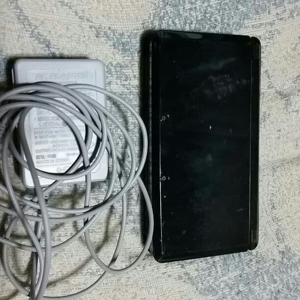 ニンテンドー3DS ブラック 3DSの充電器