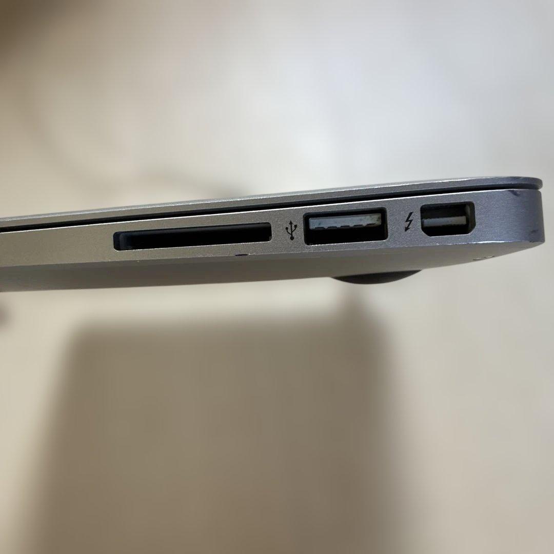 Appleの人気ノートPC MacBook Air 13インチ　2017年モデル