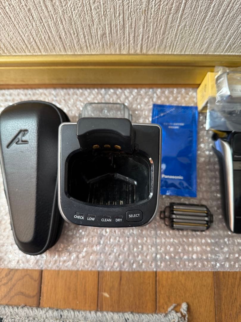 パナソニック　ラムダッシュ 5枚刃 ES-CLV9EX-S おまけ付き