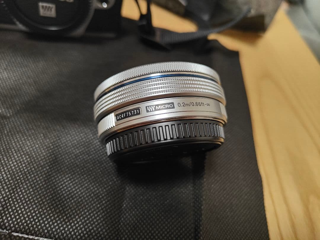 OLYMPUS E-M10 Mark III EZダブルズームキット