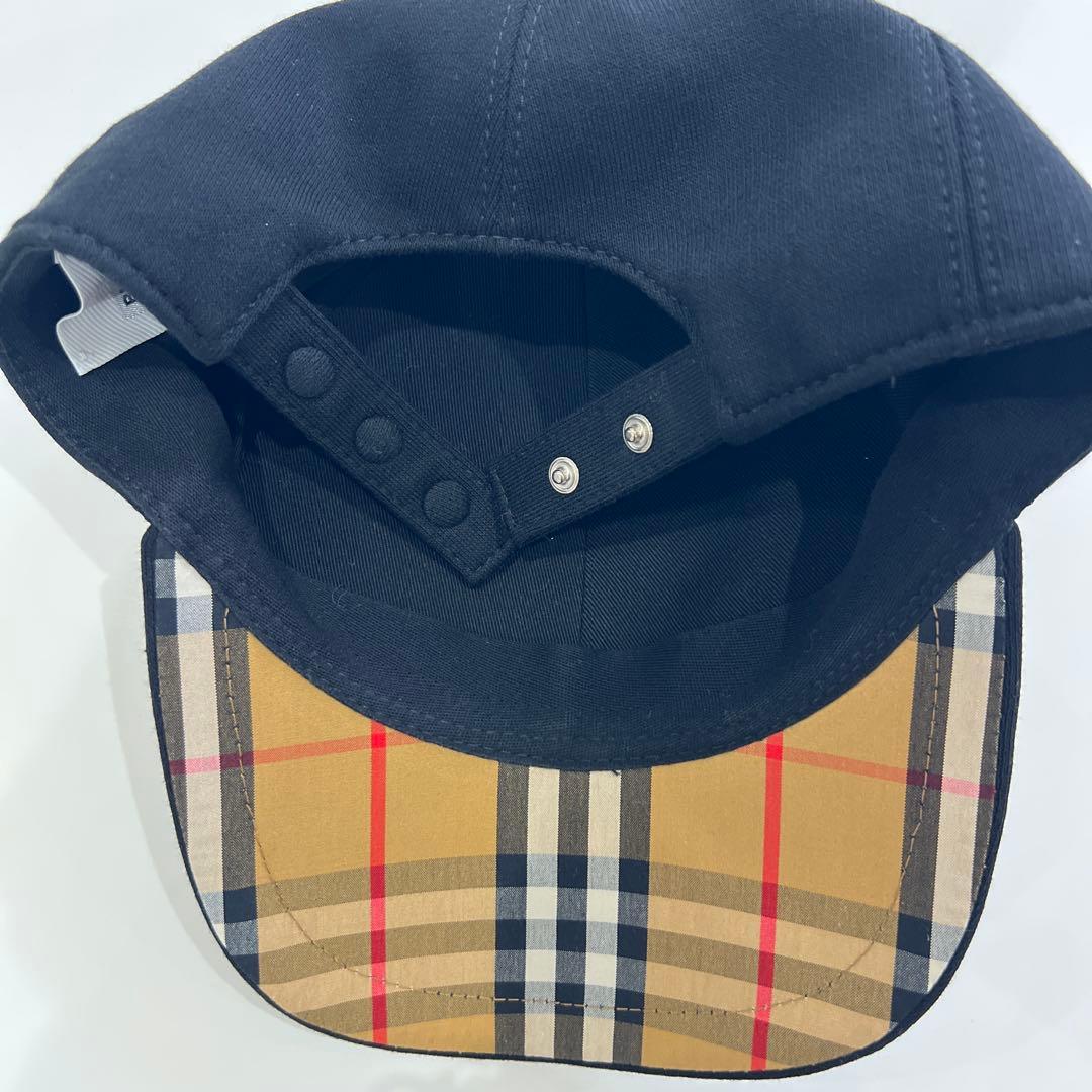 【新品・未使用】BURBERRY ブラックベースボールキャップ M