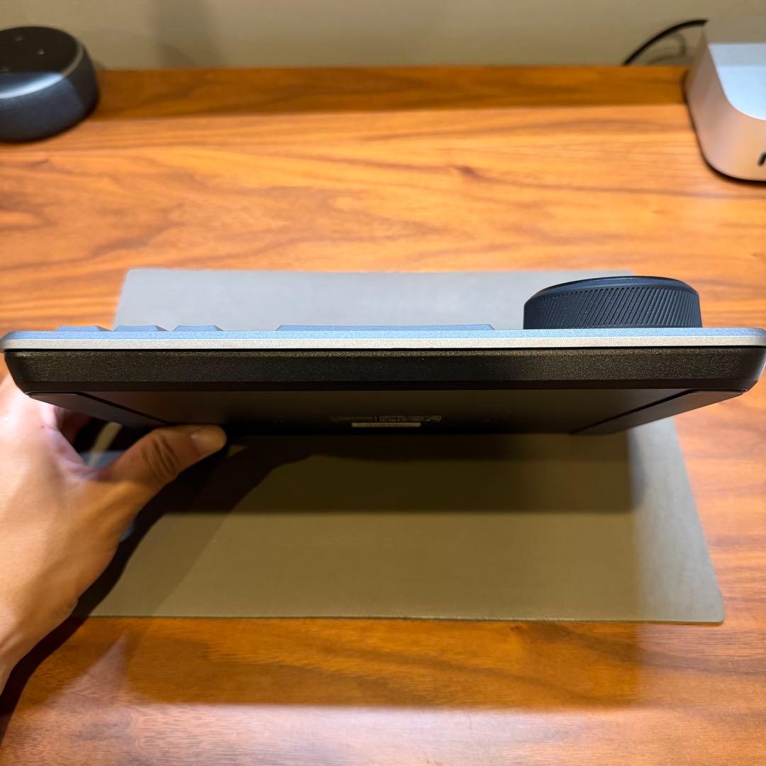 Davinci Resolve Speed Editorアクティベーションカード