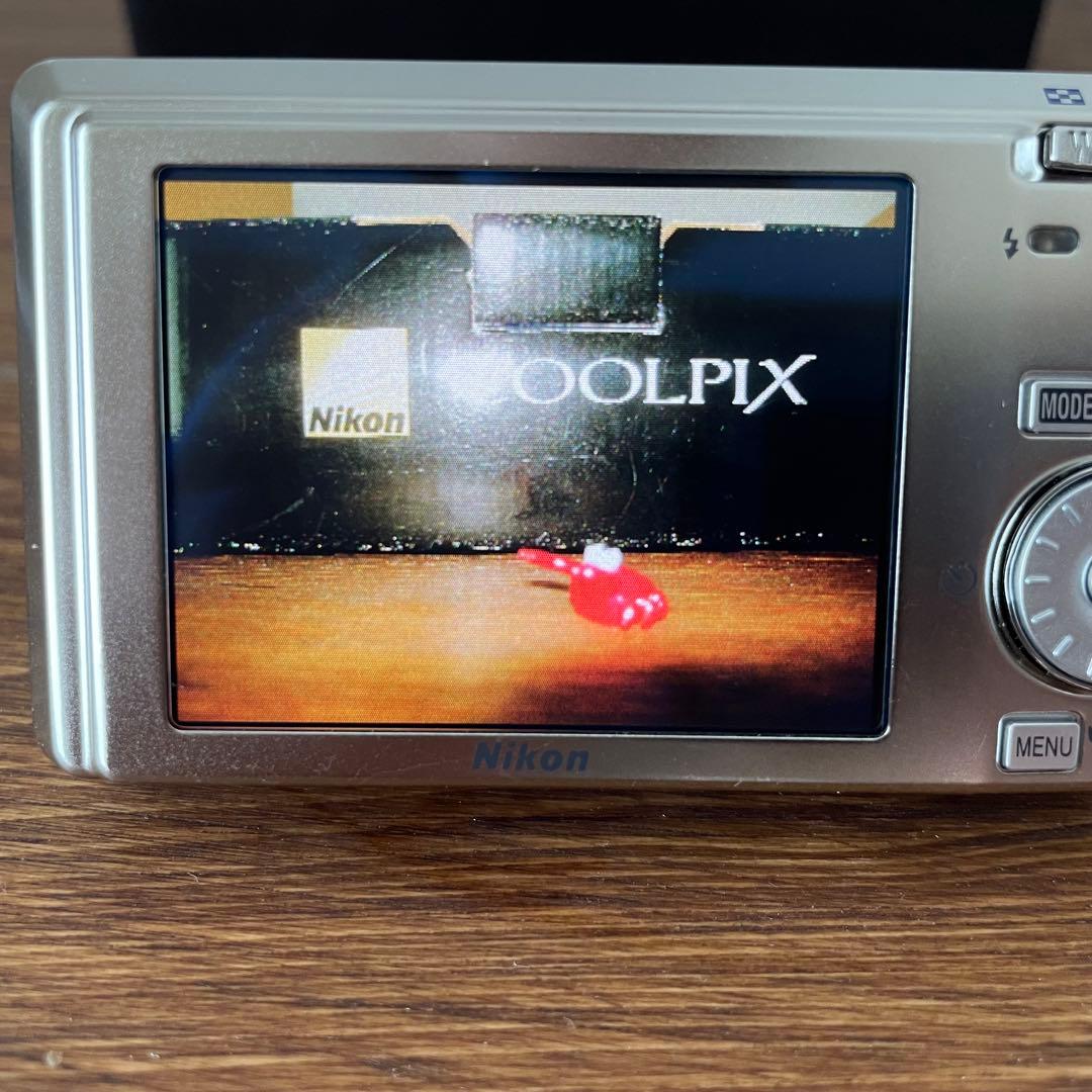動作品　Nikon COOLPIX S510