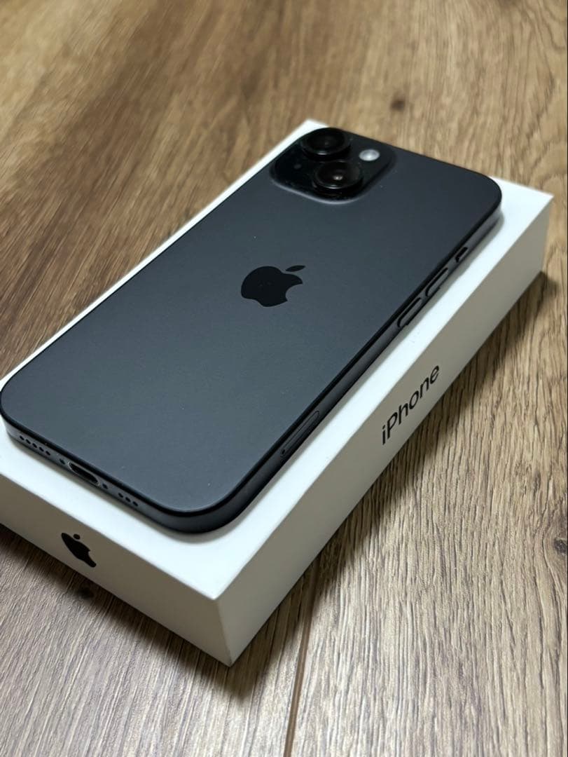 iPhone15 ブラック 本体（箱あり）