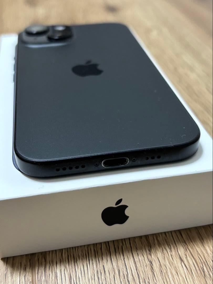 iPhone15 ブラック 本体（箱あり）