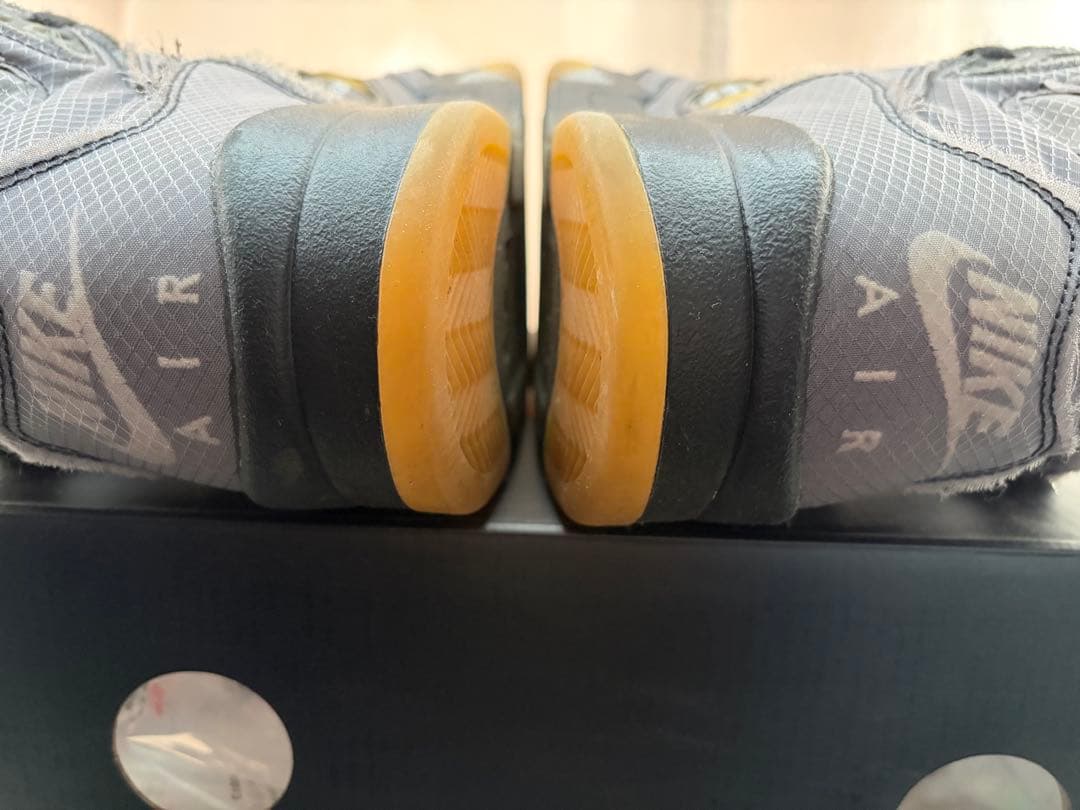 NIKE off-white JORDAN 5 ナイキ　エア　ジョーダン