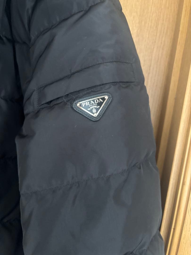 週末セール！プラダ　ブラックダウン　近年物　希少サイズ48 大きいサイズ