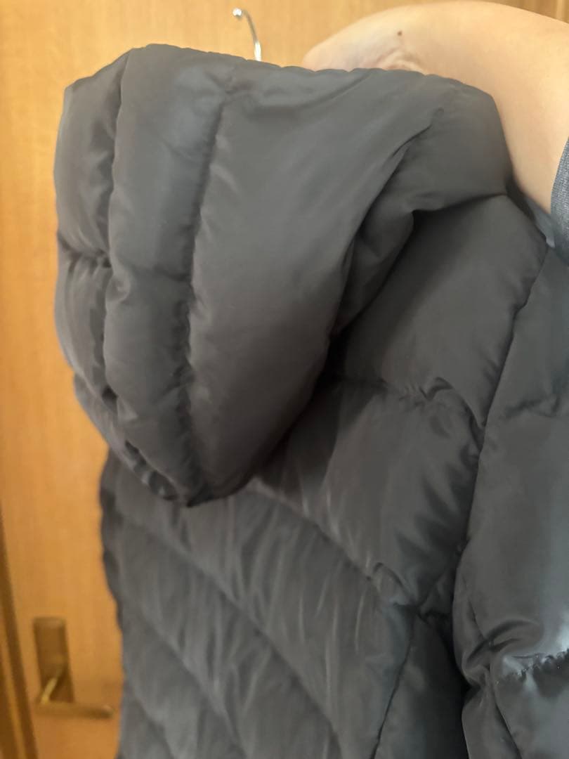 週末セール！プラダ　ブラックダウン　近年物　希少サイズ48 大きいサイズ