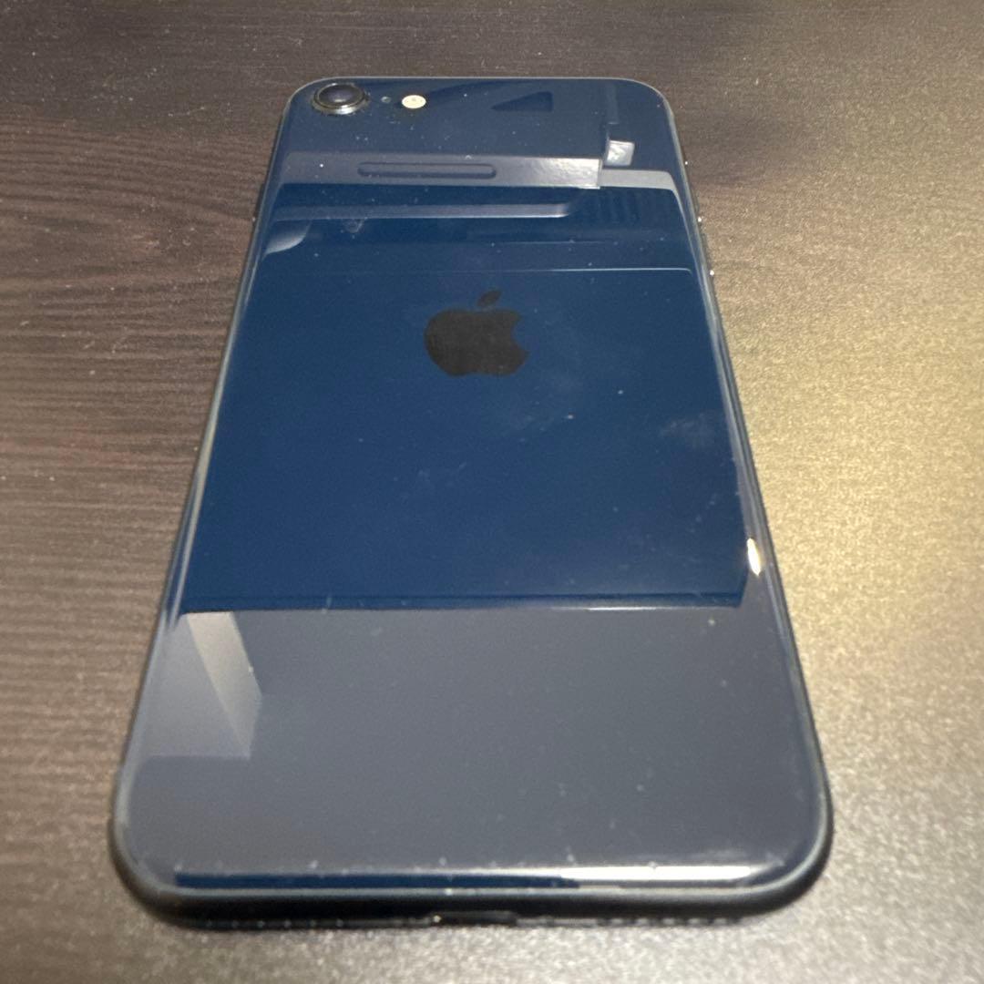 Apple iPhone SE 2世代 ブラック 本体