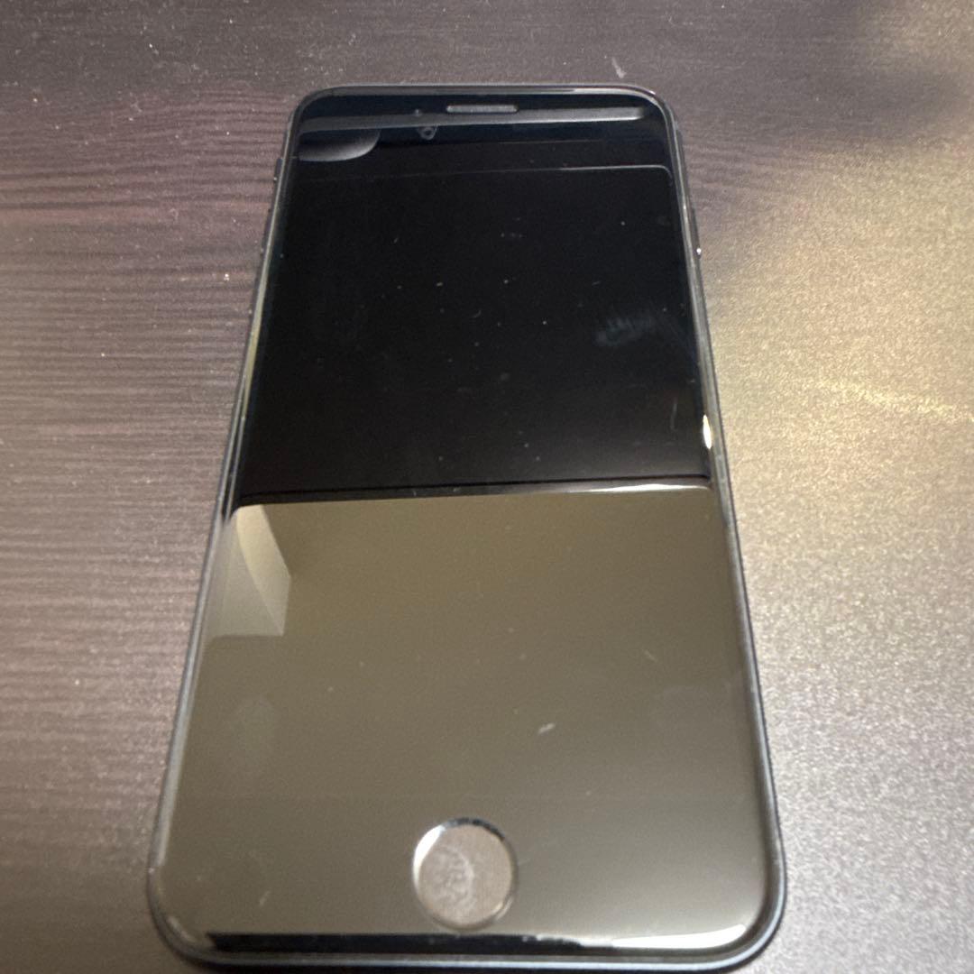 Apple iPhone SE 2世代 ブラック 本体