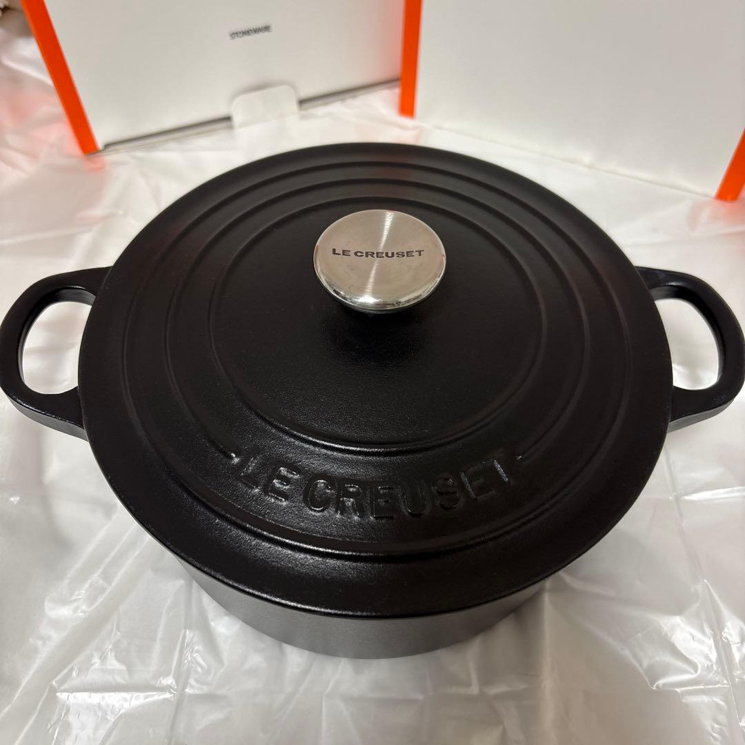 ル・クルーゼ　ココットロンド　18 マットブラック