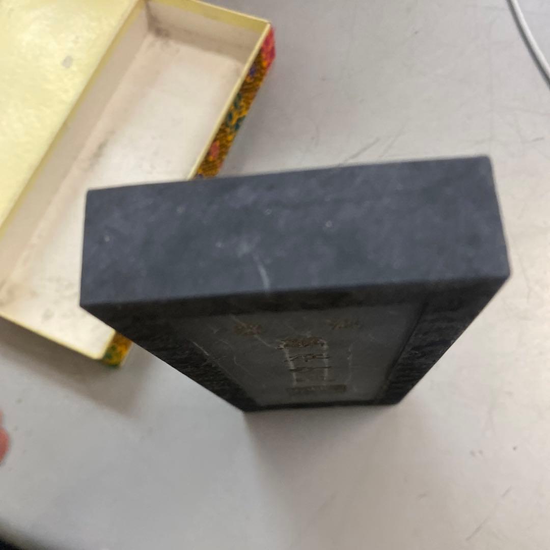 硯*品様 萬年有道 乾隆丁未年 欽曹素功謹製 中国古墨