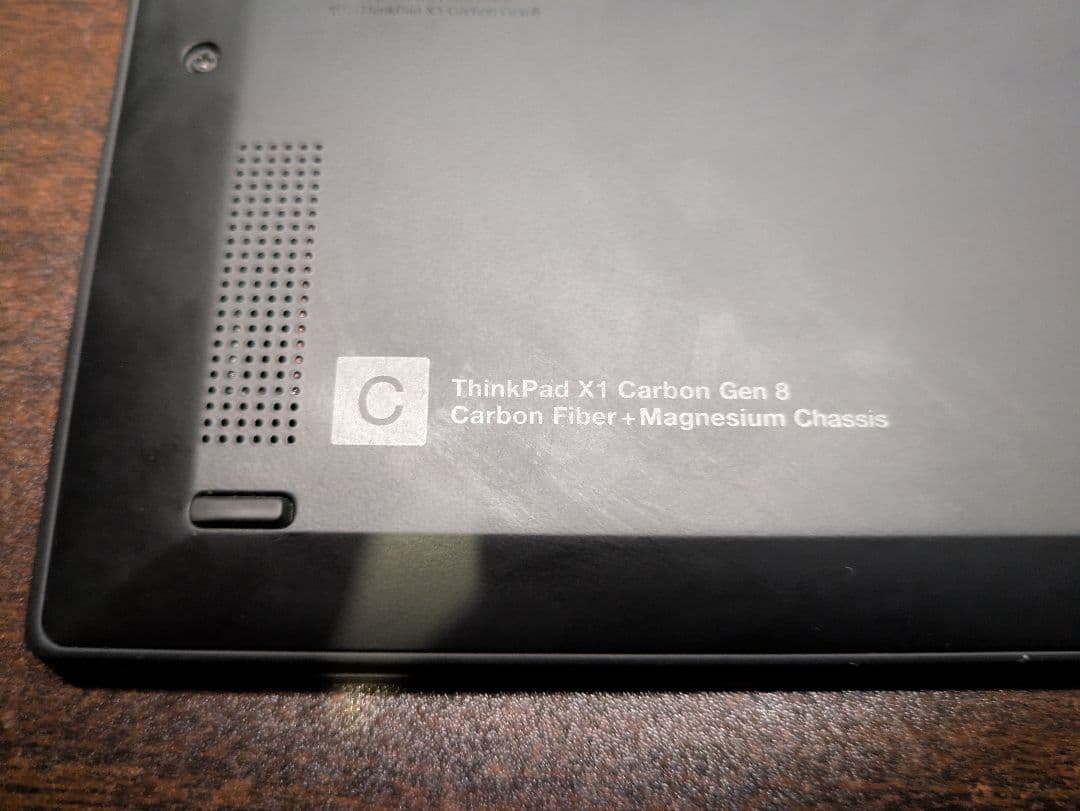 Thinkpad X1 Carbon Gen8 US配列