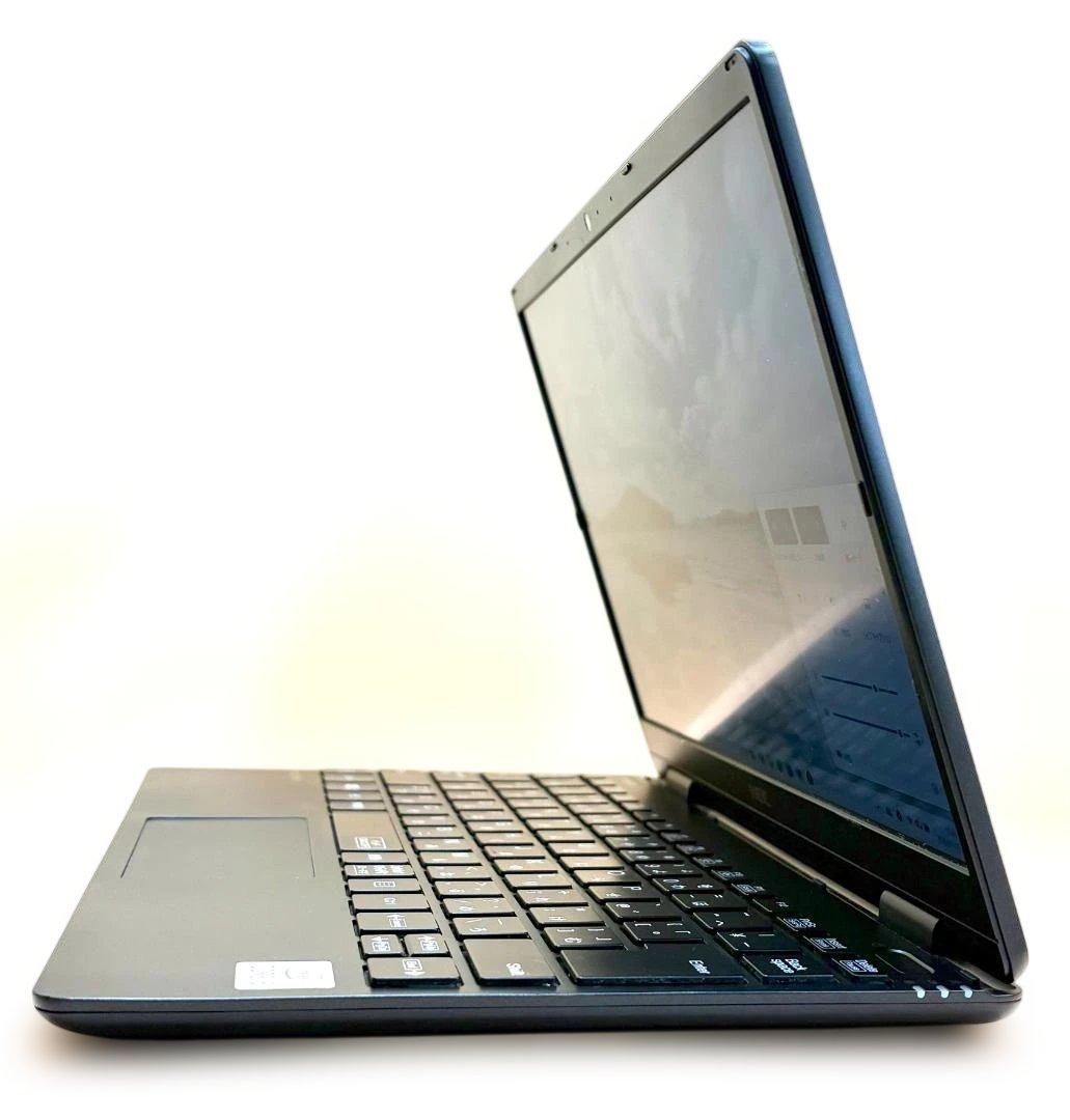 美品 NEC 軽量ノートPC 第10世代i5 8GB SSD256GB カメラ付