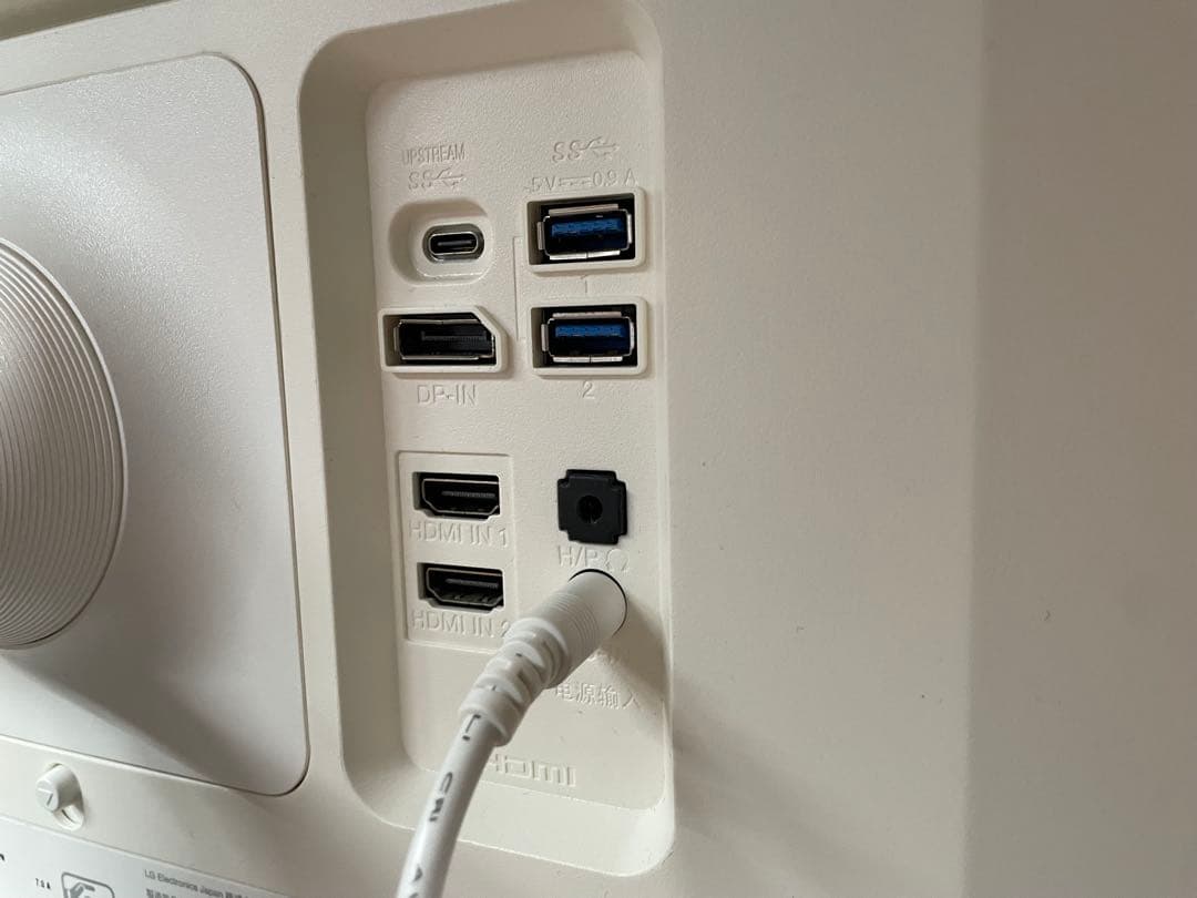 LG 27UL850-W 27インチ モニター 4K/60hz