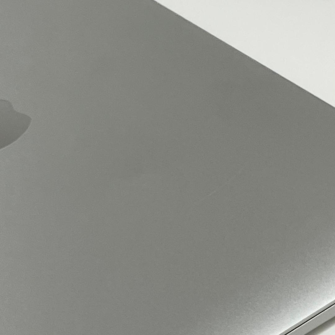【良品】MacBook Air 13インチ 2020 M1 8GB 512GB