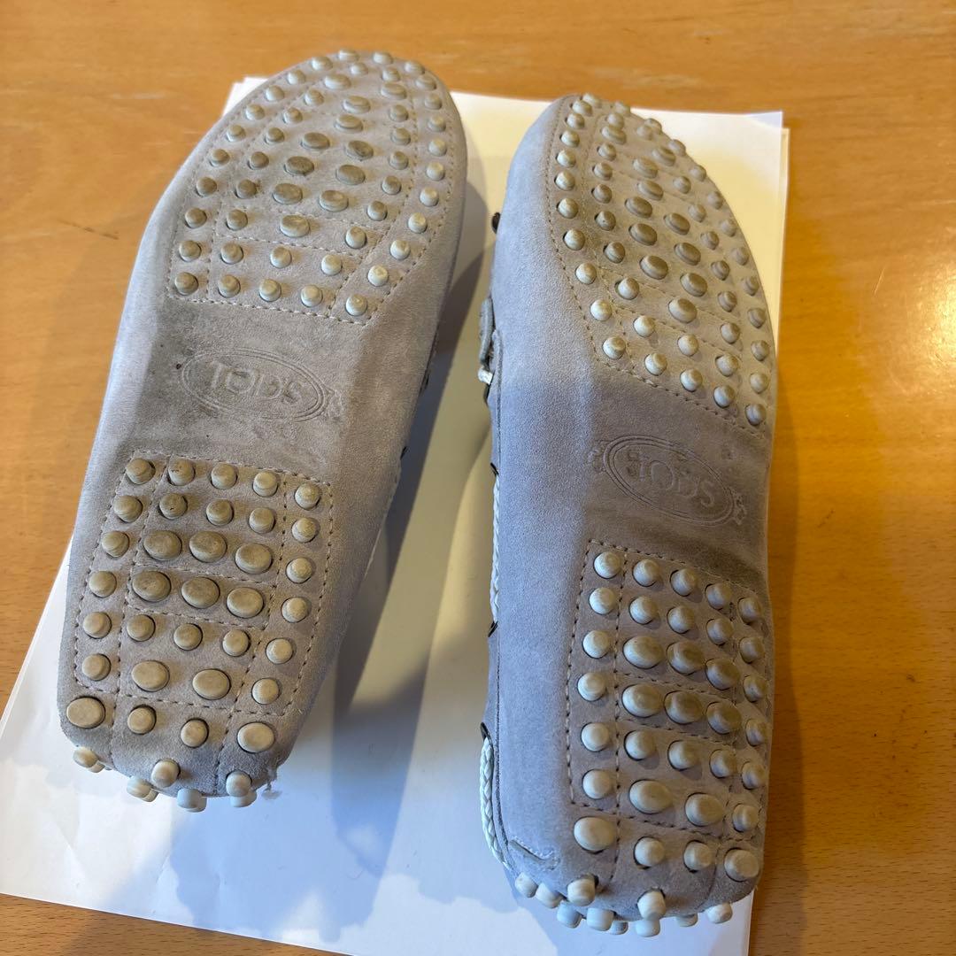 TOD'S グレー ローファー　36