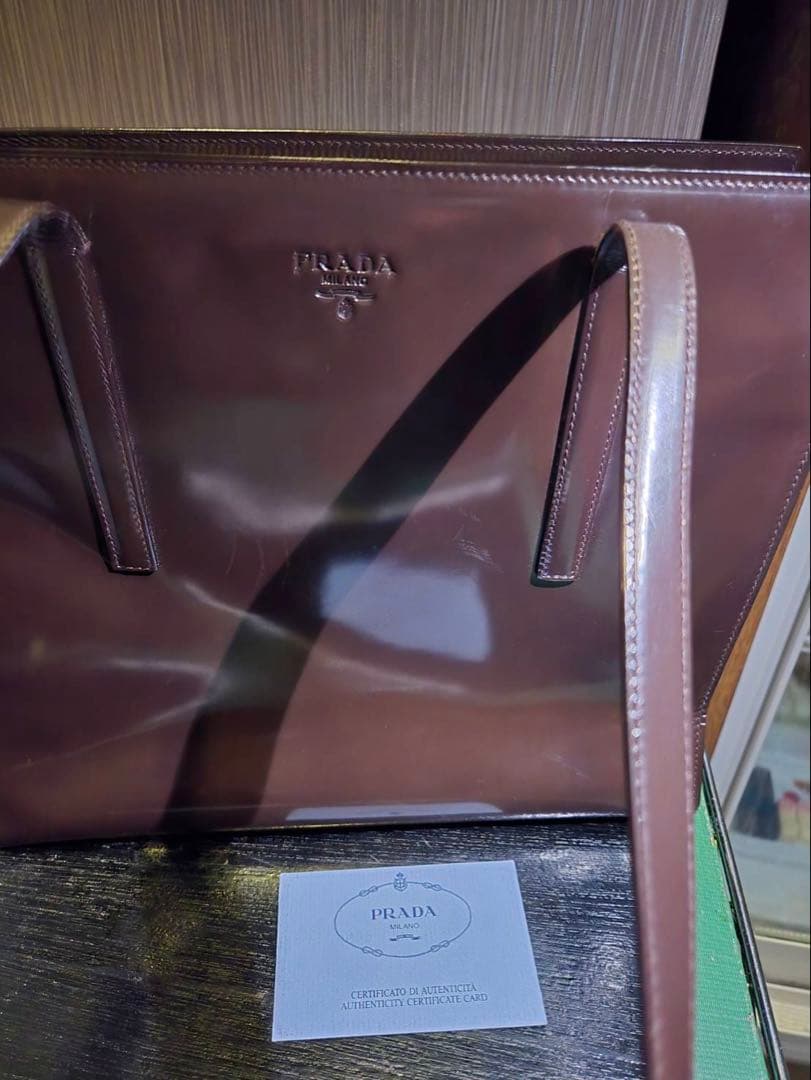 PRADA ブラウンレザートートバッグ