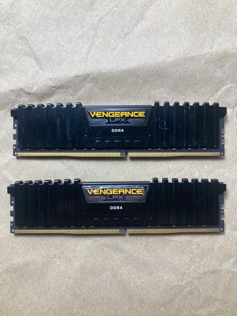 メモリー Vengeance LPX DDR4 64GB 3200MHz