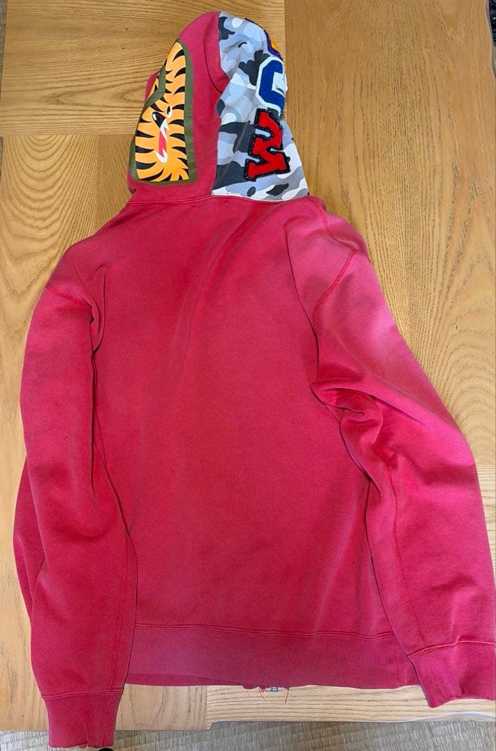 フェード　アベイシンクエイプ　シャークパーカー 赤 XL vintage